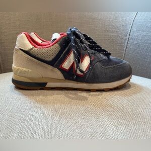 New Balance Kids Size 13.5 Sneakers